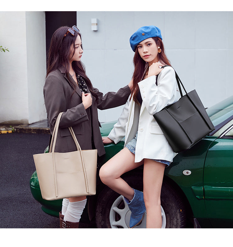 Large Structured Leather Tote with Pouch