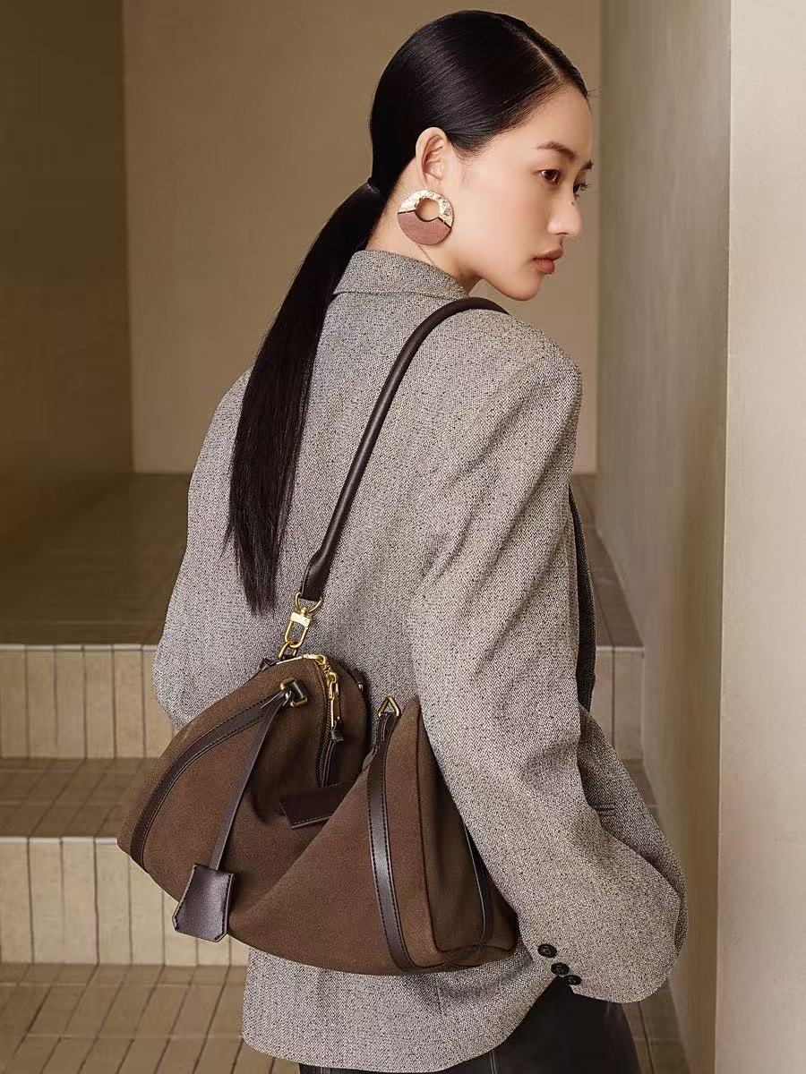 Vintage-Style Leather Bowling Bag