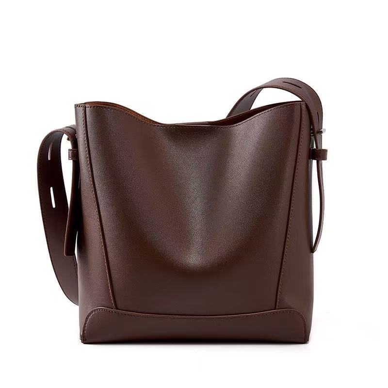 Minimal Leather Bucket Tote