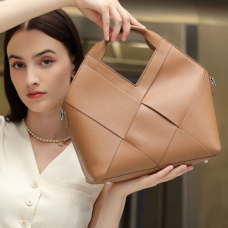 Triangle Design Handwoven Leather Bag | Soft Cowhide Shoulder Crossbody Purse for Women | Louis Bags     Size：28*10*19*28